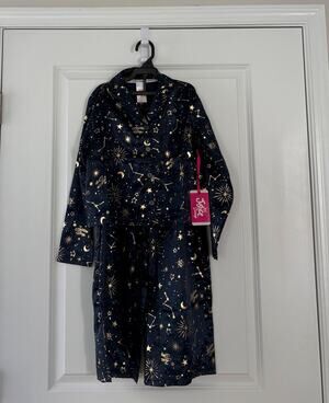 Justice Girls Long Sleeve Notch Collar Celestial Pajama Set, Size Small 7/8